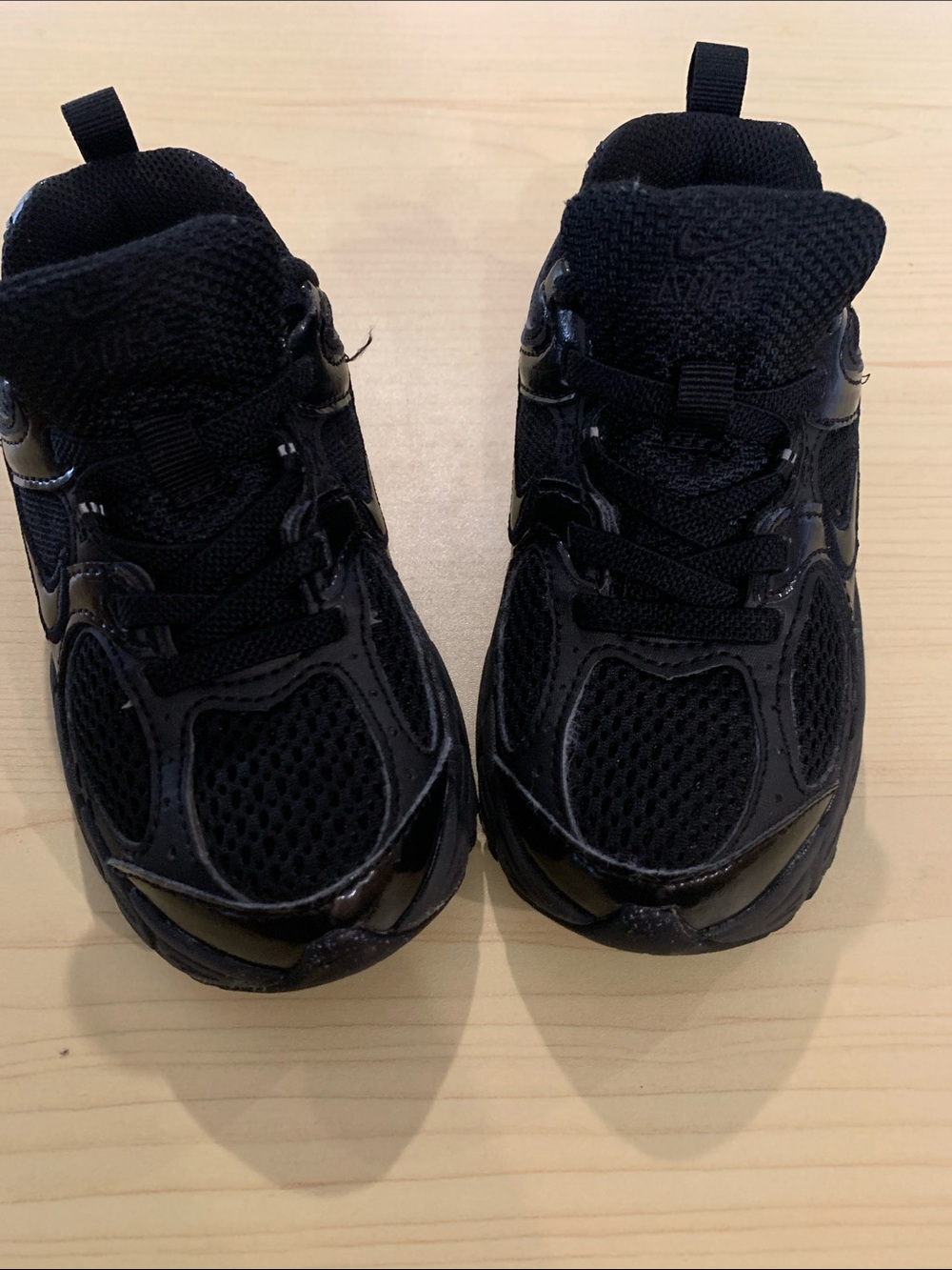 NikeKids Black Athletic Sneakers - Breathable Mesh Comfort